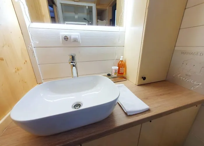 Holiday home Tiny Des Sucs By Tiny Away Yssingeaux