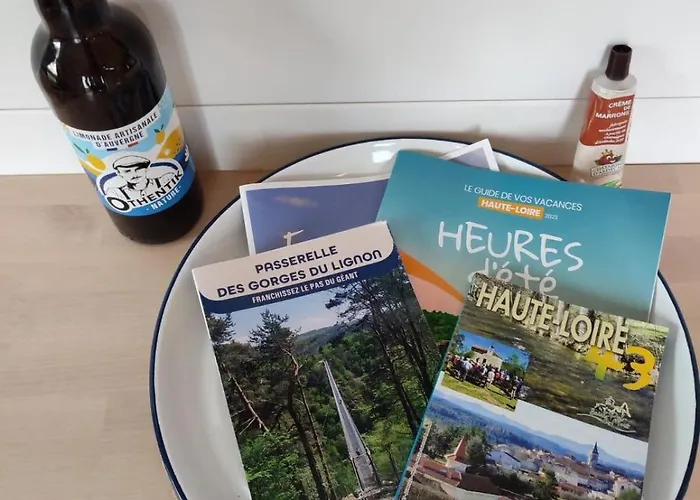 Holiday home Tiny Des Sucs By Tiny Away